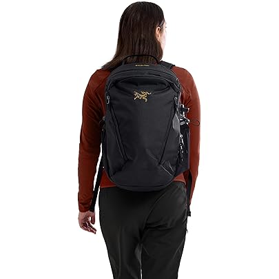 【いつも元気なわんわんでーす！✅ ］ARCTERYX アロー22 Amazon.co.jp: [アークテリクス] アロー 22 バックパック Arro 22